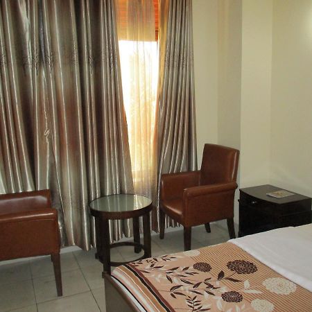 Amaris Hotel Kigali Exterior foto