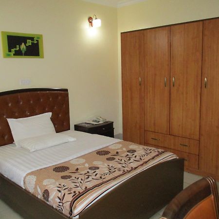 Amaris Hotel Kigali Exterior foto